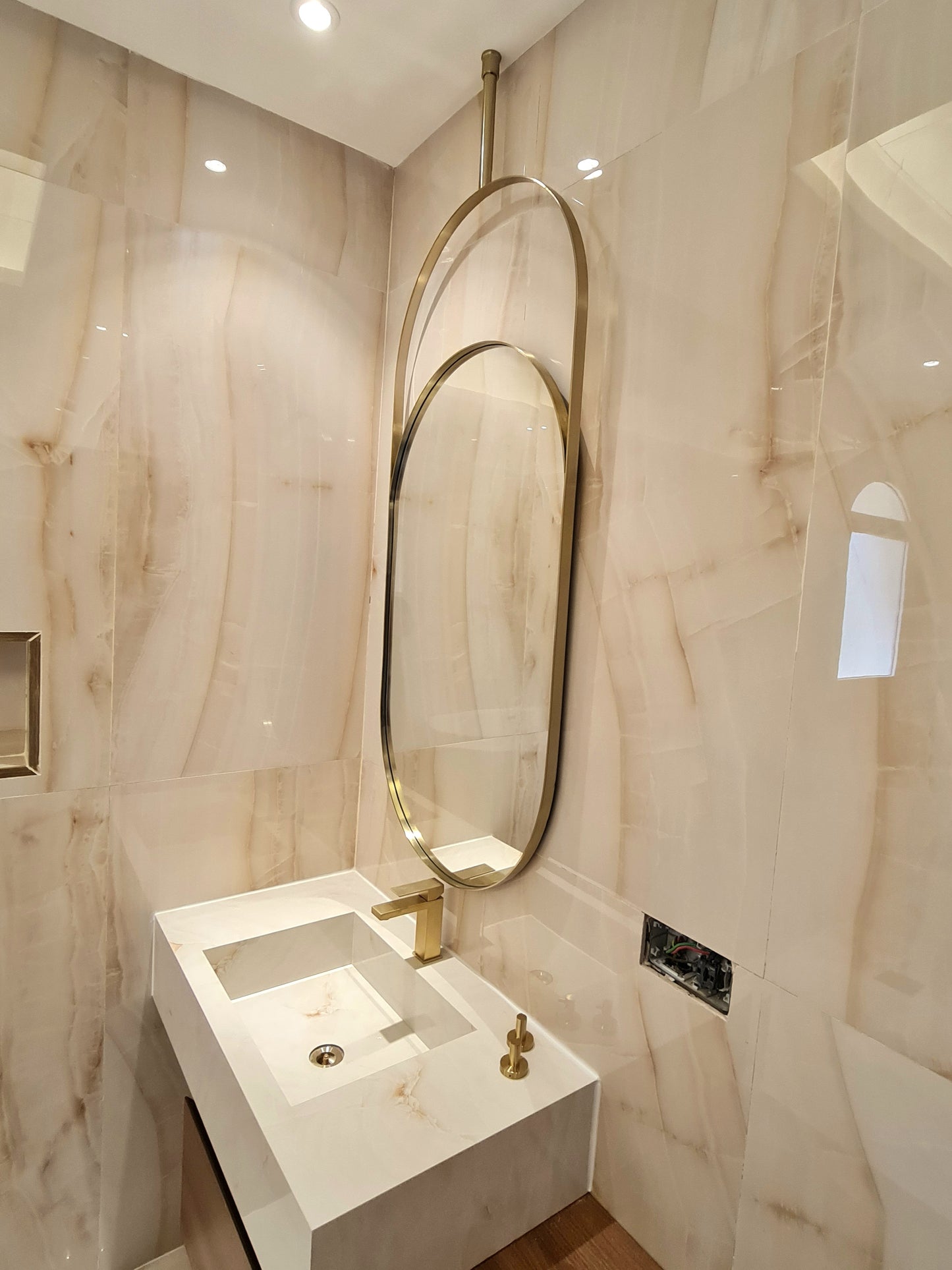 Franz Mirror