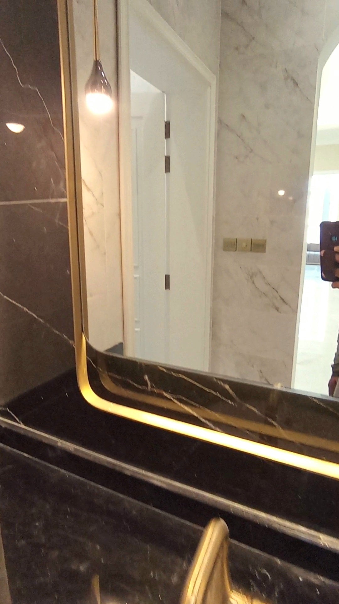 Antares Mirror