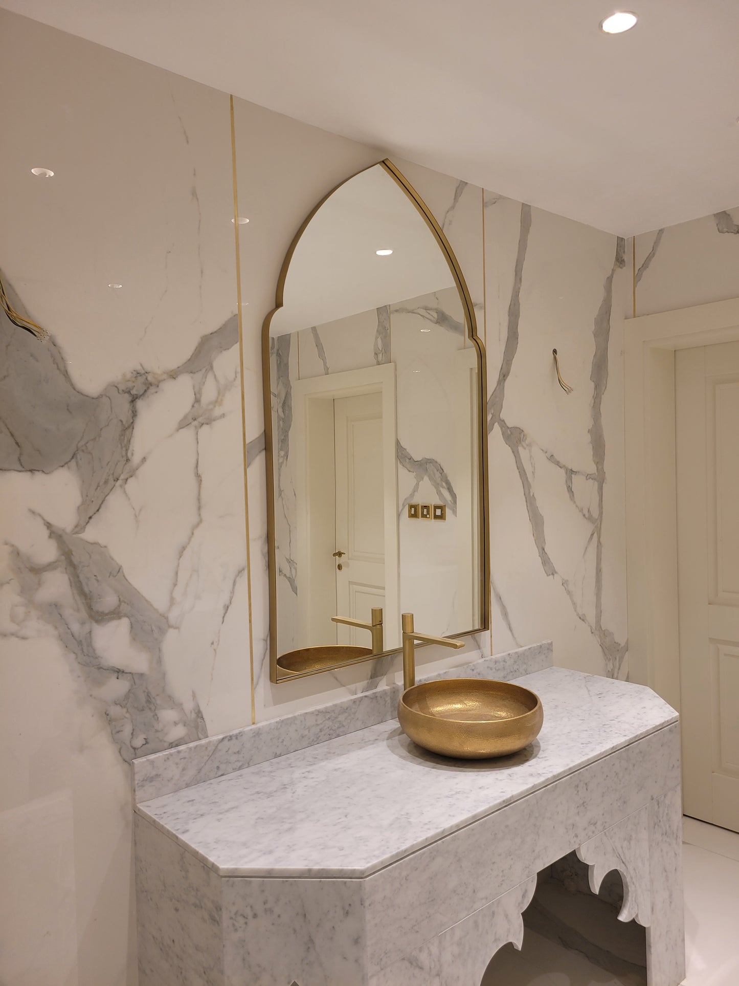 Royal Rosetta Mirror